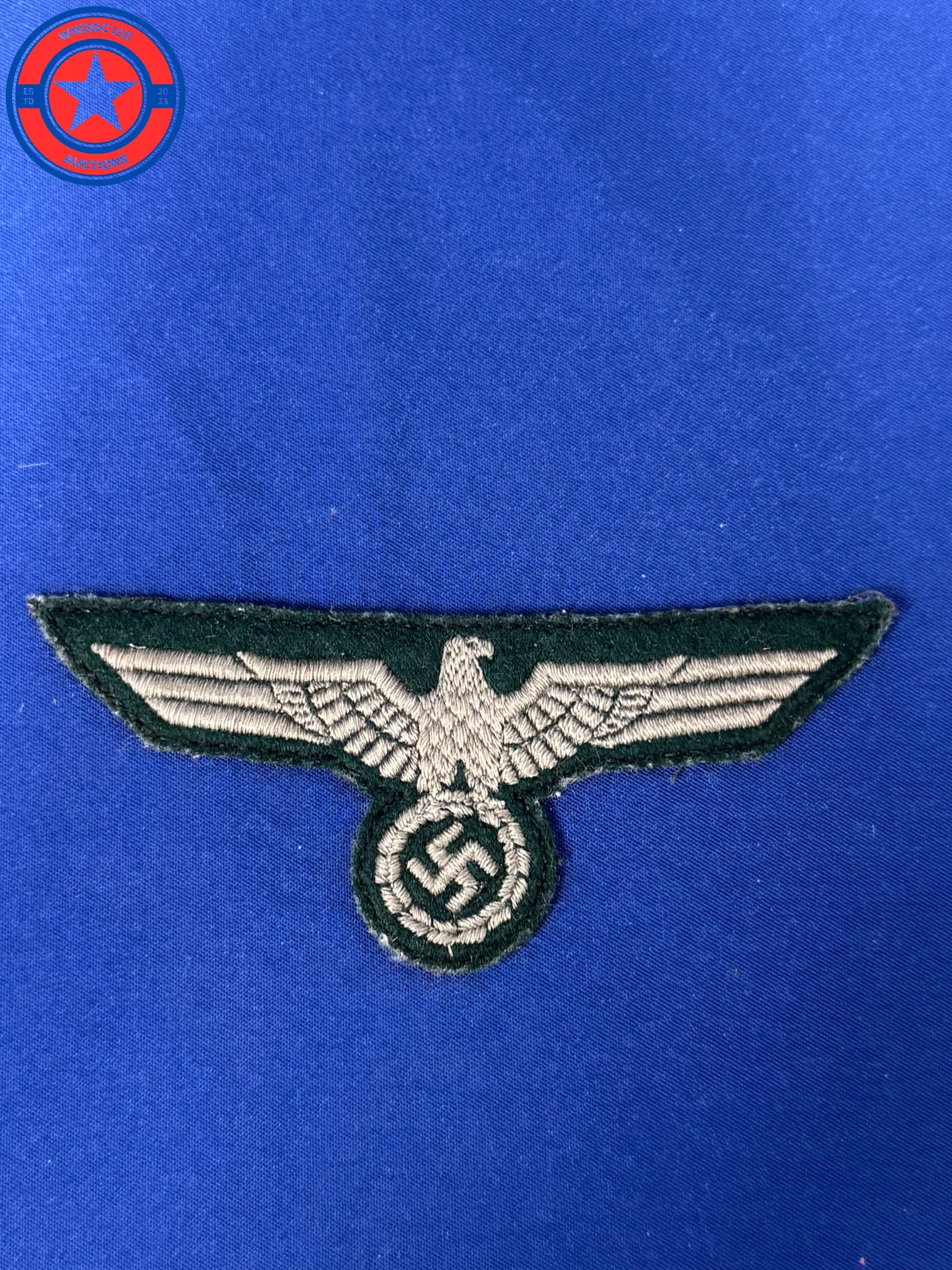 WW2 GERMAN ARMY BREAST EAGLE (1 of 2)