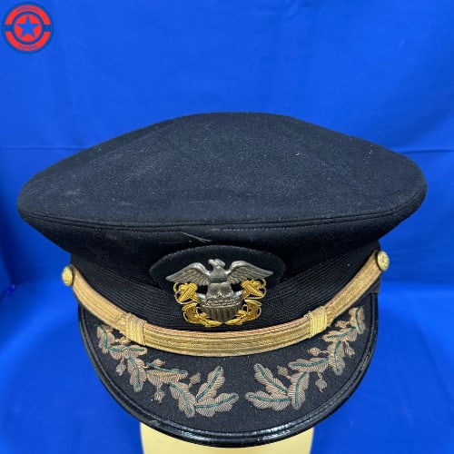 U.S. WWII Navy Officer's Black Peaked Visor Cap (1 of 4)