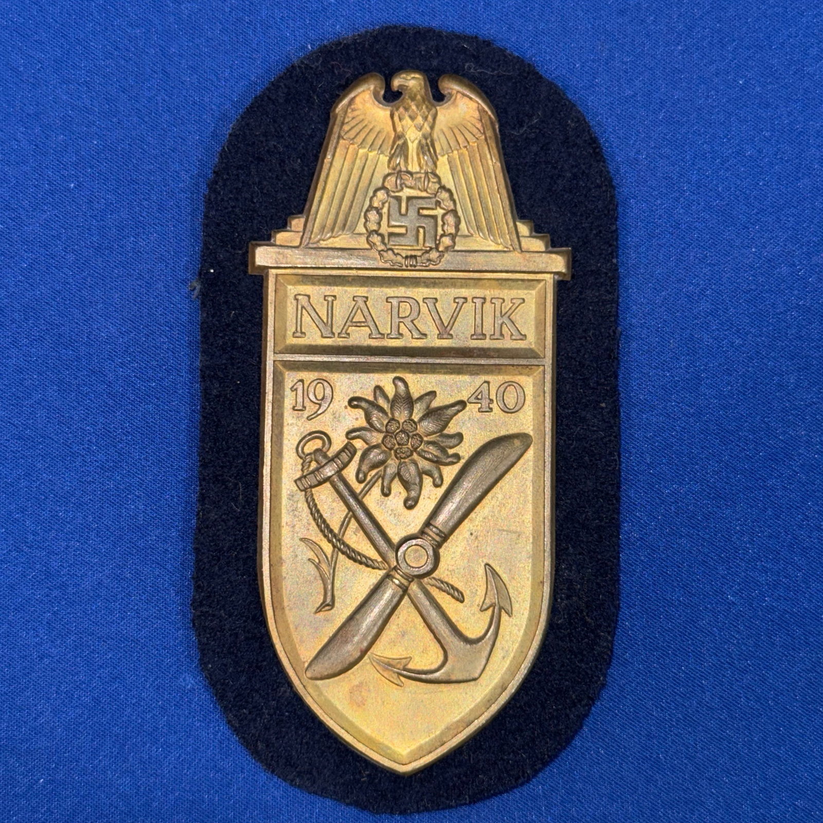 WW2 German Narvik Campaign Sleeve Shield: WW2 German Narvik Campaign Sleeve Shield