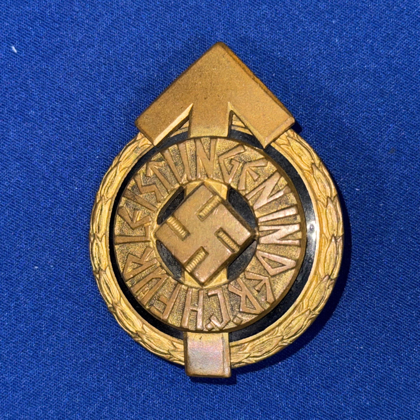 WW2 Hitler youth leader golden proficiency badge: WW2 Hitler youth leader golden proficiency badge