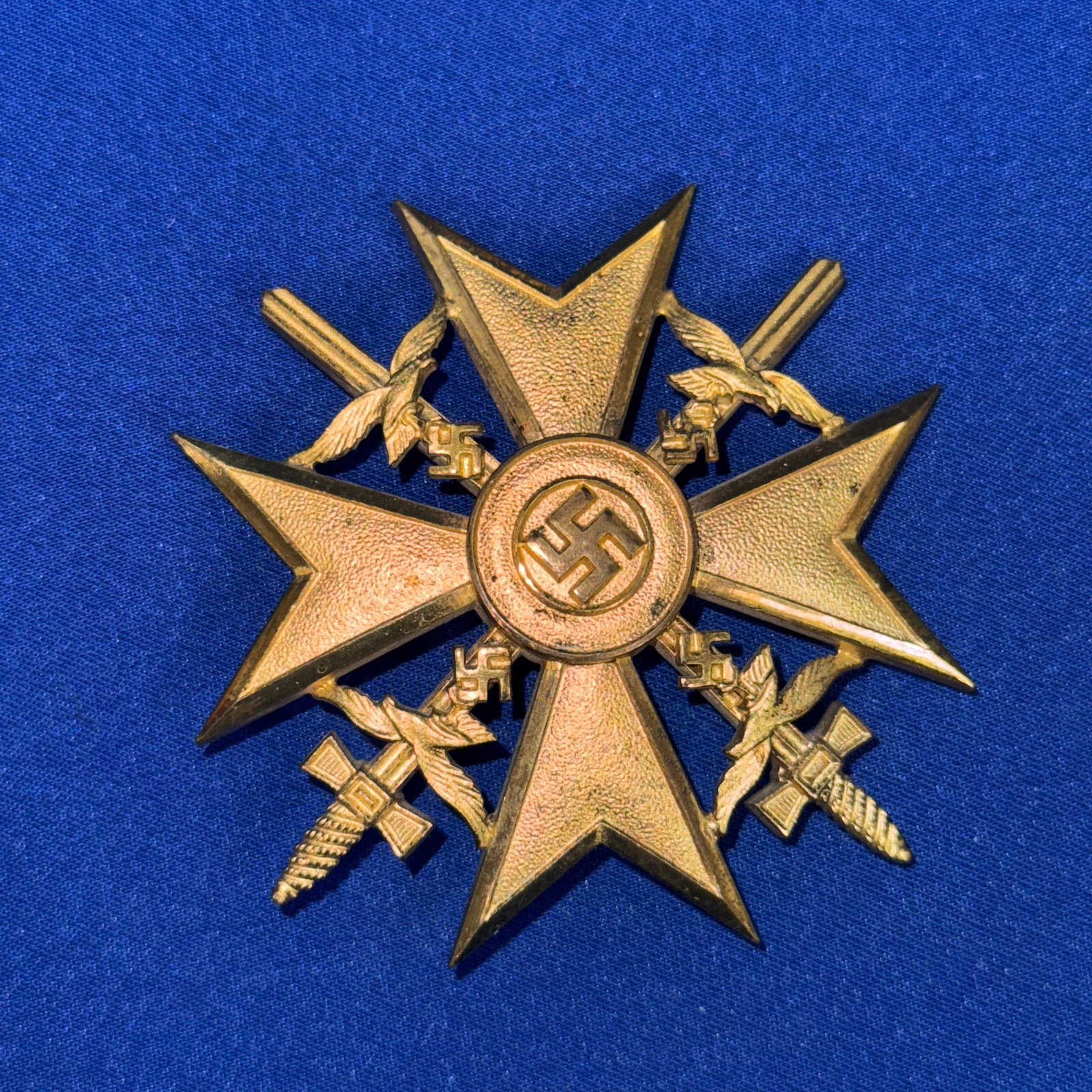 WW2 German Spanish Cross in gold with Swords: WW2 German Spanish Cross in gold with Swords