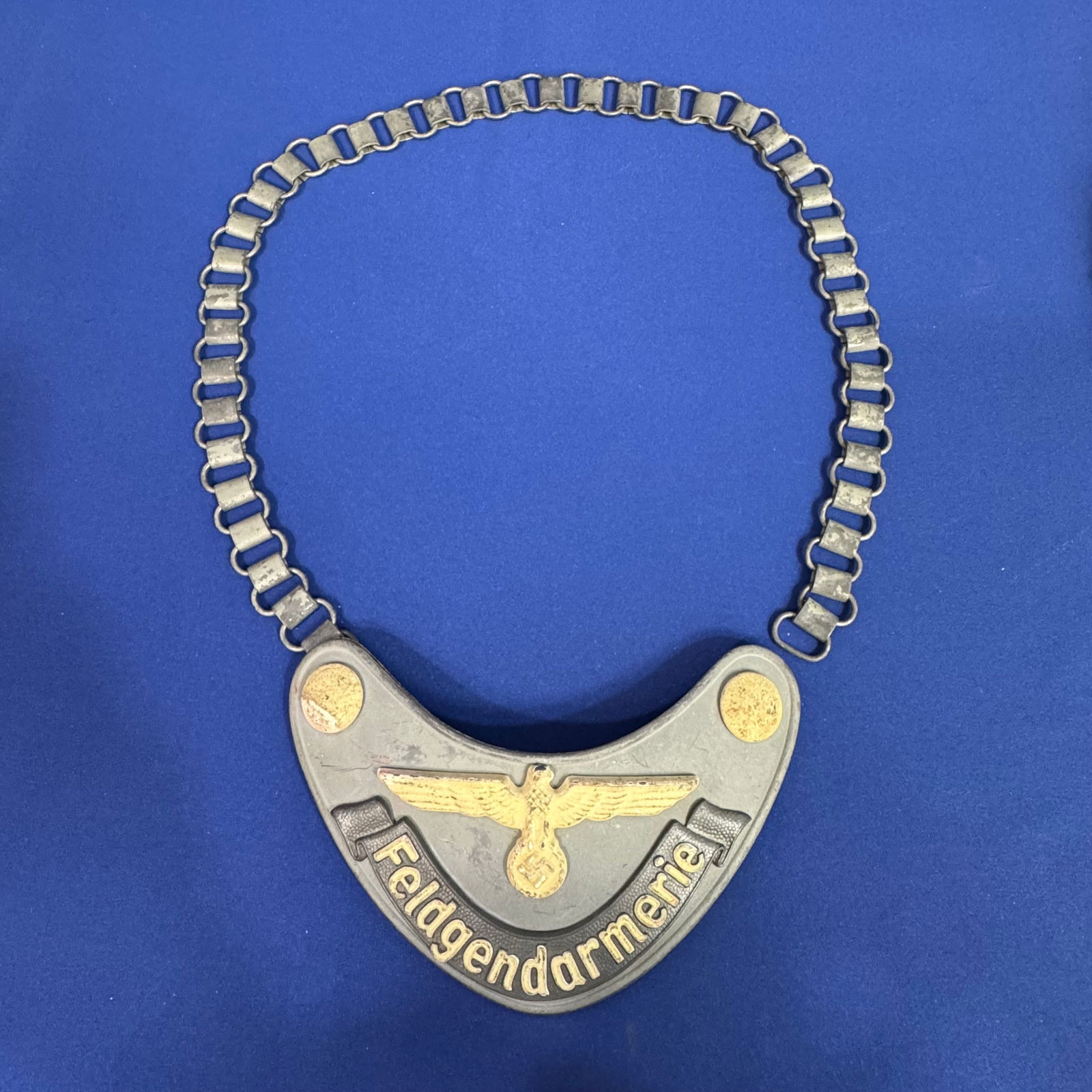 WW2 German Feldgendarmerie Gorget: WW2 German Feldgendarmerie Gorget