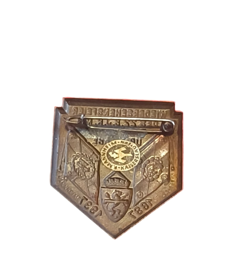 WW2 German Third Reich 1937 Traditions Tinnie - 2