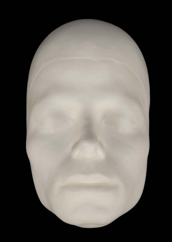 Michael Jackson life cast & werecat from Thriller