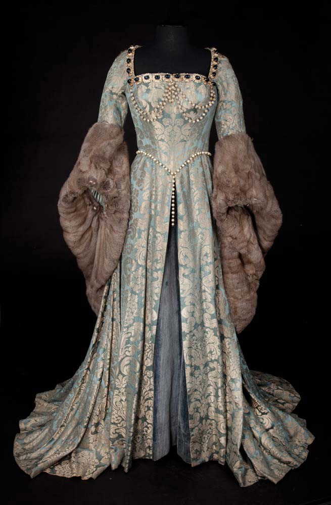 gown with fur trim