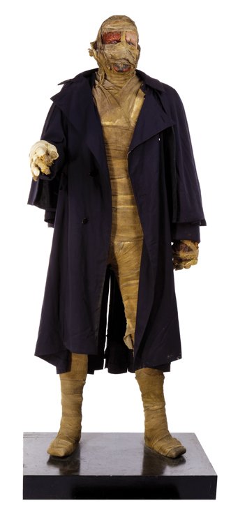 Liam Neeson “Darkman” life-size figure with screen-used - 2
