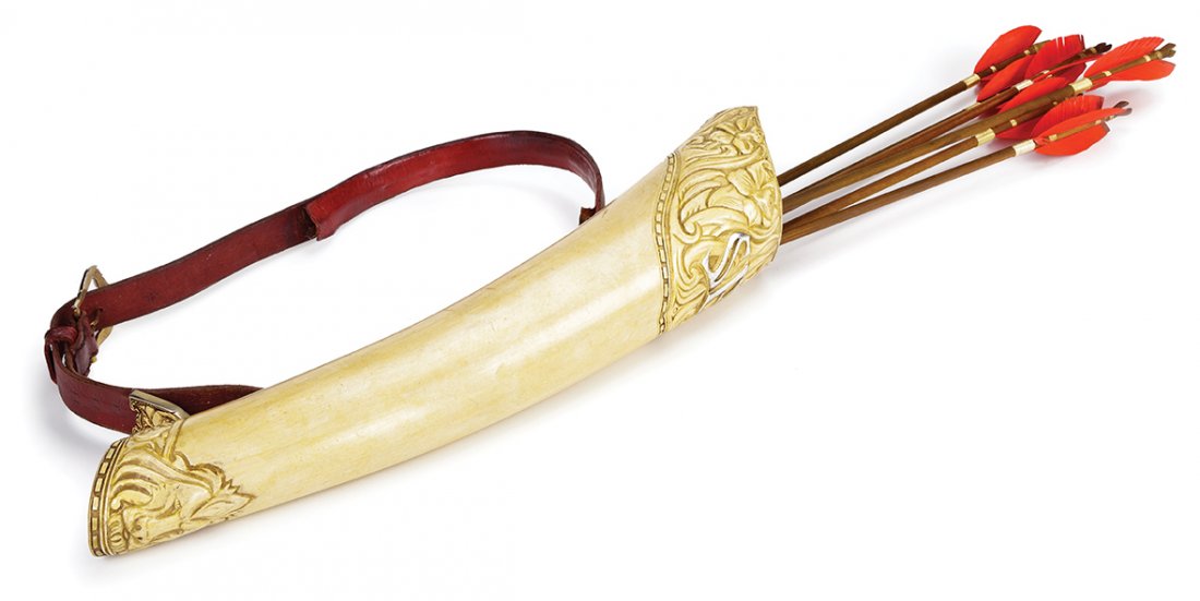 Susan Pevensie gauntlet, quiver, bow and arrows.