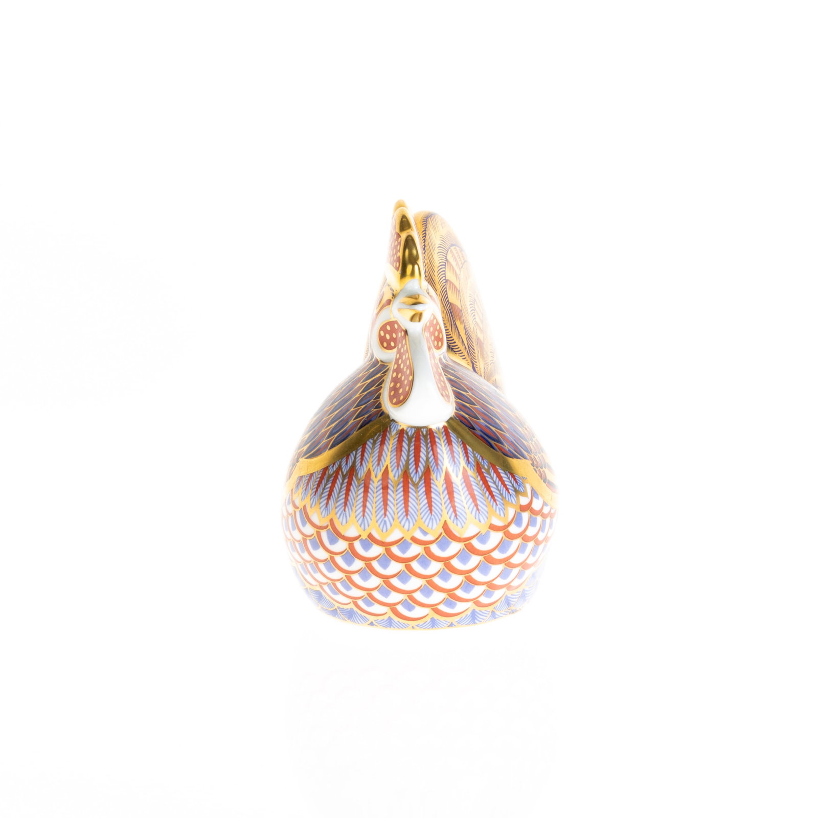CROWN DERBY GILT PORCELAIN ANIMAL PAPERWEIGHT: 10x10x6CM. From a collection of Wedgwood and other selected ceramic/porcelain objects. Kindly examine all photographs provided in this listing or ask for a condition report. All items offered are in g