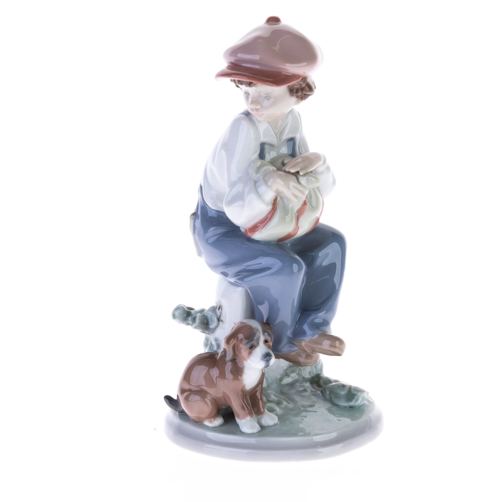 LLADRO PORCELAIN FIGURE: (HEIGHT) 17CM.From a collection of Wedgwood and other selected ceramic/porcelain objects. Kindly examine all photographs provided in this listing or ask for a condition report. All items offered are i