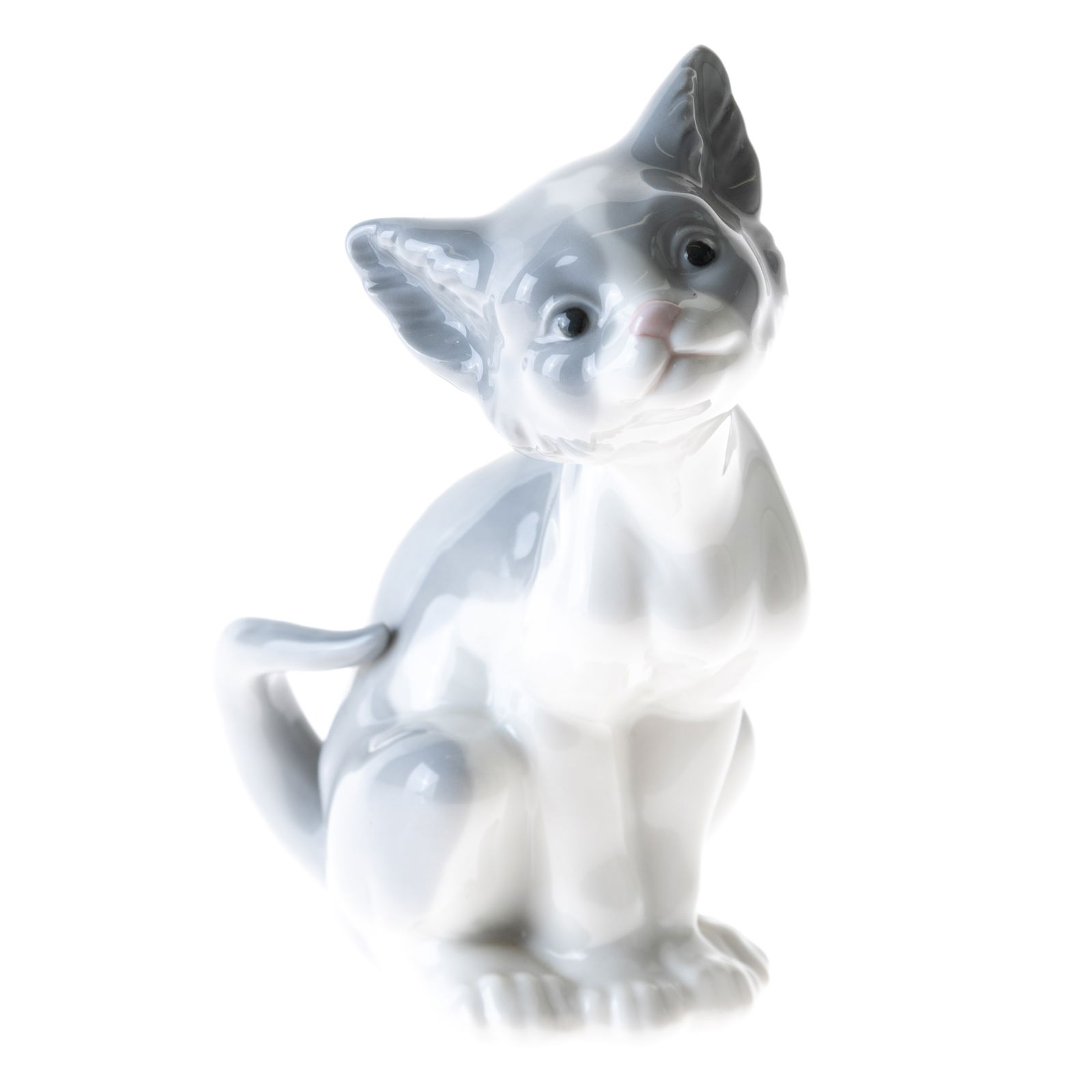 LLADRO PORCELAIN CAT FIGURE (1 of 2)