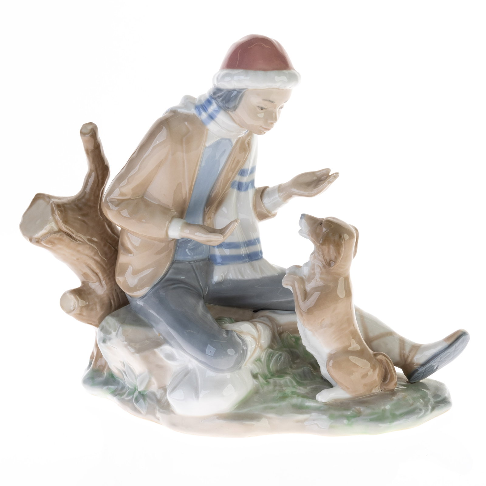 LLADRO STYLE PORCELAIN FIGURE: (HEIGHT) 20CM.From a collection of Wedgwood and other selected ceramic/porcelain objects. Kindly examine all photographs provided in this listing or ask for a condition report. All items offered are i