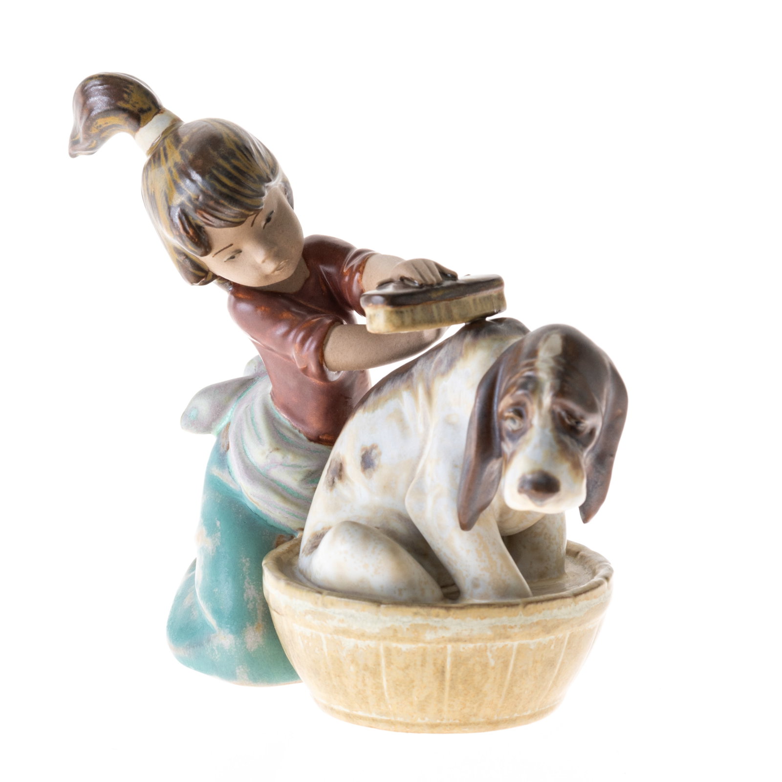LLADRO PORCELAIN FIGURE: (HEIGHT) 13CM.From a collection of Wedgwood and other selected ceramic/porcelain objects. Kindly examine all photographs provided in this listing or ask for a condition report. All items offered are i