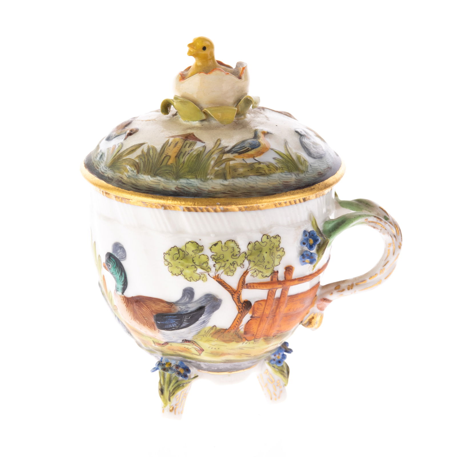 CAPODIMONTE ITALIAN PORCELAIN LIDDED CUP: (H) 11CM.From a collection of Wedgwood and other selected ceramic/porcelain objects. Kindly examine all photographs provided in this listing or ask for a condition report. All items offered are in gen