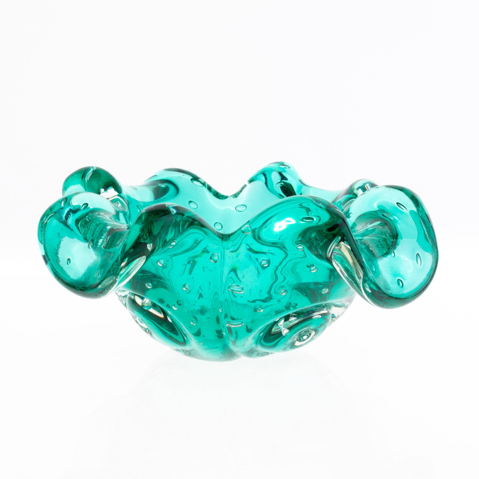 VENETIAN MURANO GLASS BOWL: From a collection of Wedgwood and other selected ceramic/porcelain objects. Kindly examine all photographs provided in this listing or ask for a condition report. All items offered are in generally go