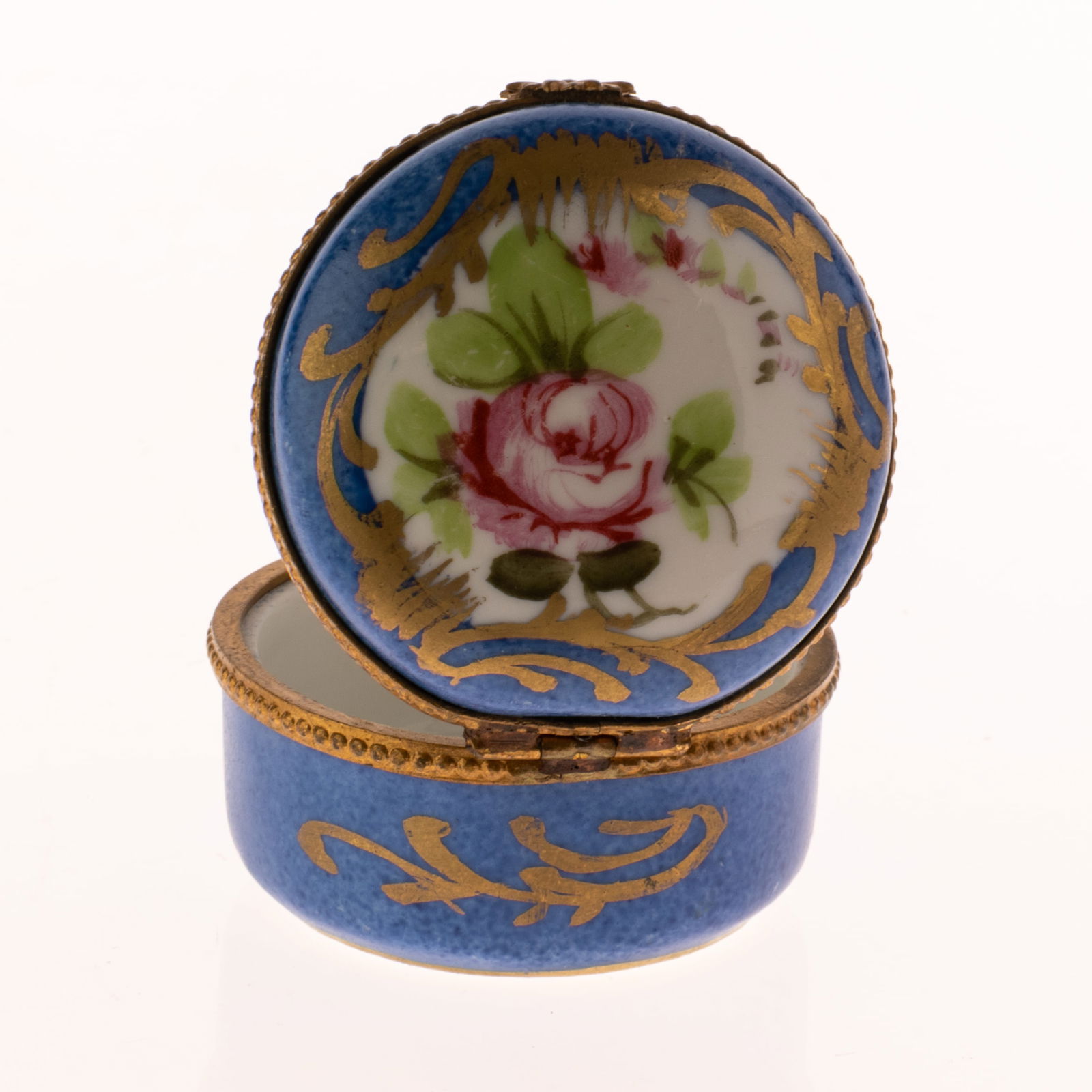 LIMOGES FRENCH HAND-PAINTED PORCELAIN CERAMIC PILL BOX (1 of 4)