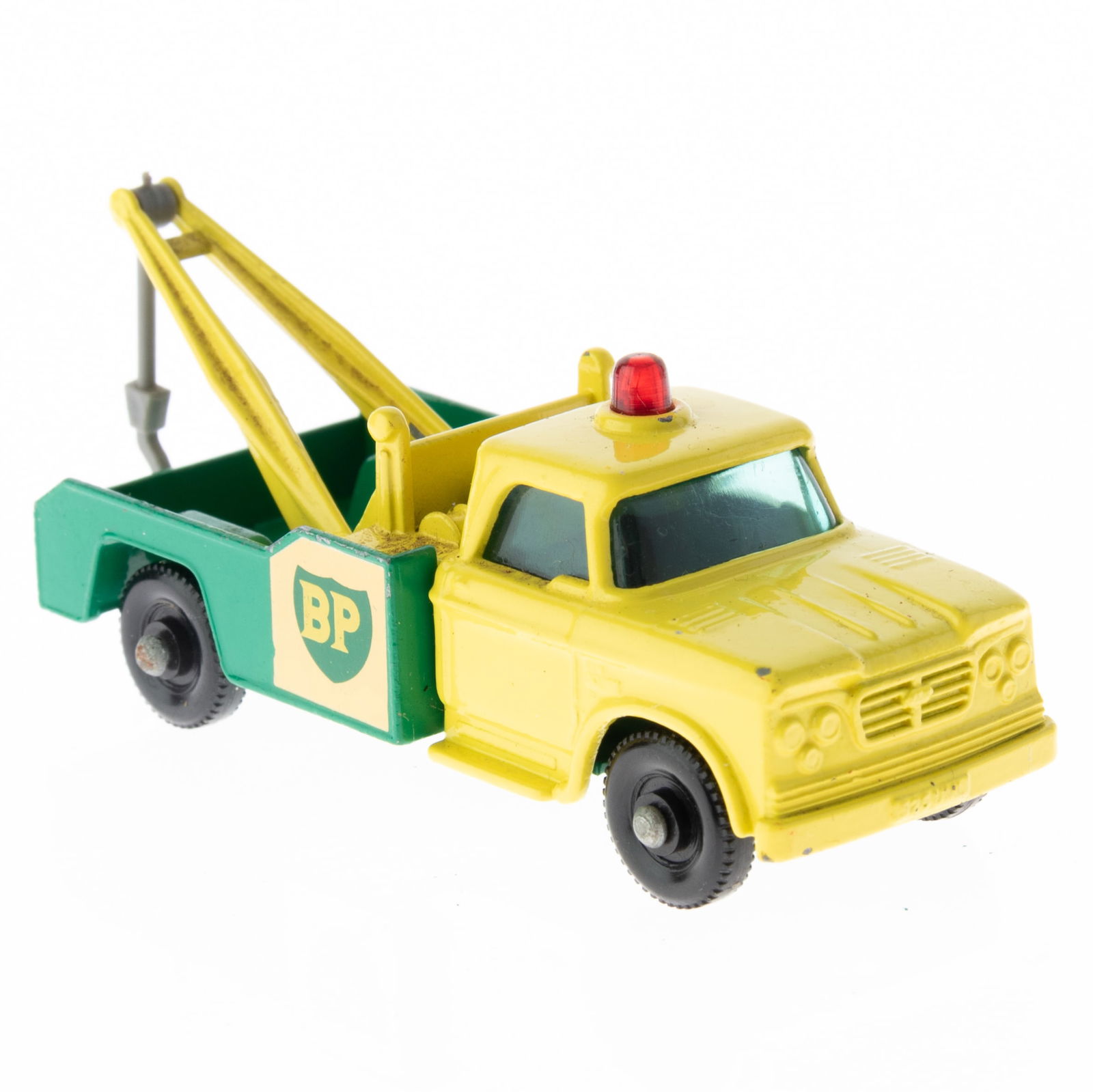 1:43 SCALE DIECAST MODEL LESNEY WRECK TRUCK: From a large collection of vintage die-cast vehicles including rare examples. Kindly examine all photographs provided in this listing or ask for a condition report. All items offered are in generally