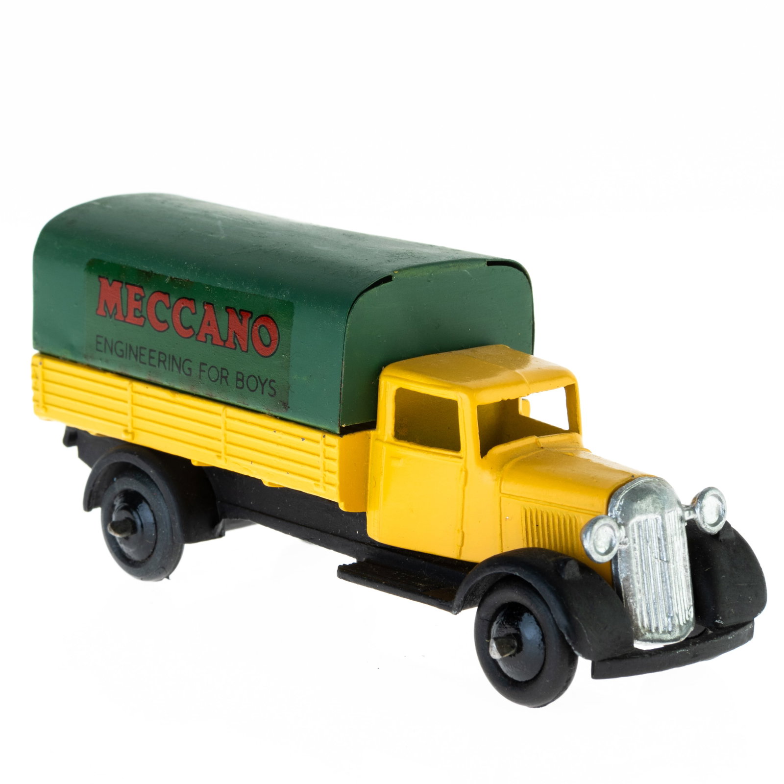 1:43 SCALE DIECAST MODEL DINKY TOYS MECCANO: From a large collection of vintage die-cast vehicles including rare examples. Kindly examine all photographs provided in this listing or ask for a condition report. All items offered are in generally 