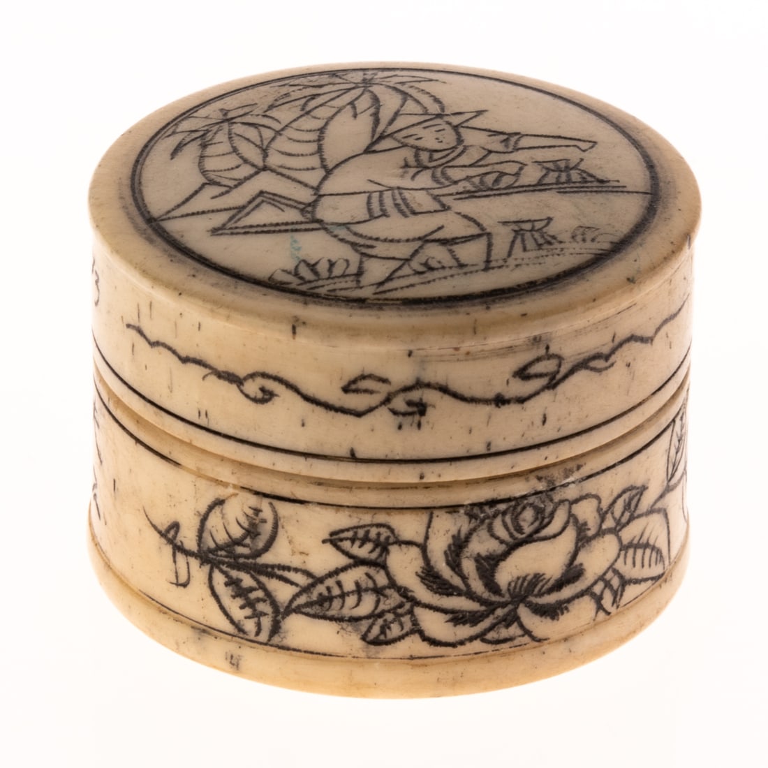 SIGNED CHINESE CARVED BONE COMPASS: From a collection of Wedgwood and other selected ceramic/porcelain objects. Kindly examine all photographs provided in this listing or ask for a condition report. All items offered are in generally go