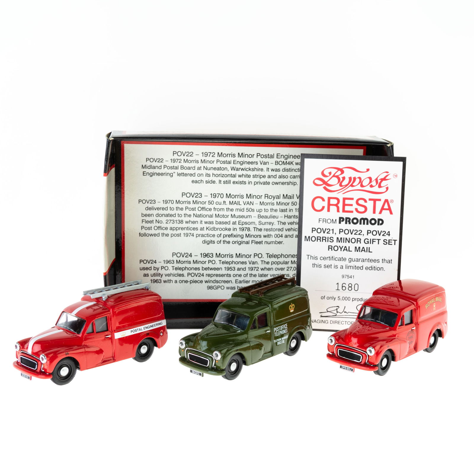 1:43 SCALE DIECAST MODEL CORGI ROYAL MAIL MORRIS MINOR GIFT SET VEHICLES (1 of 3)