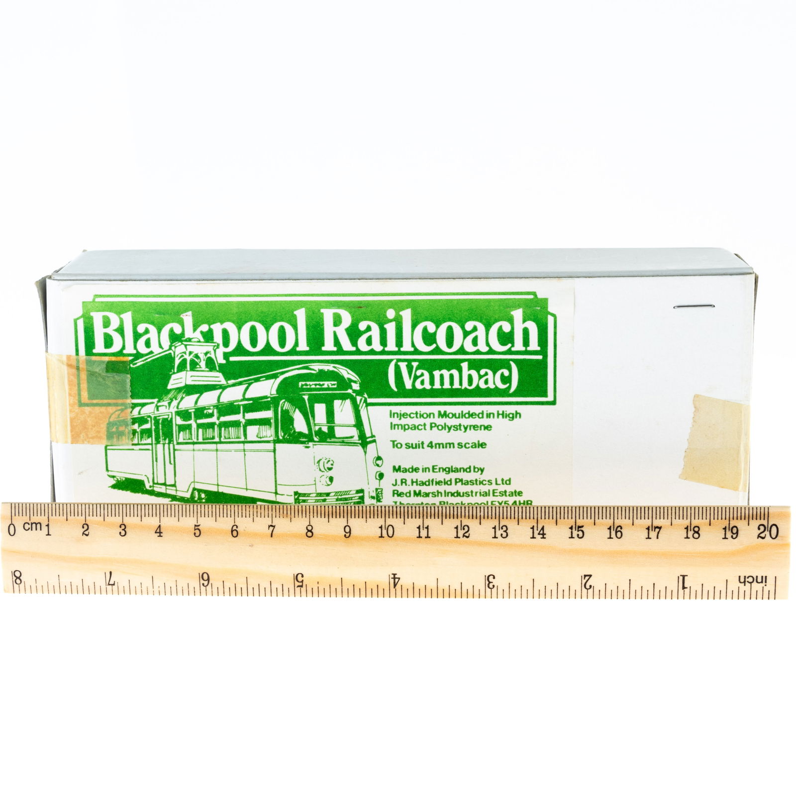 BLACKPOOL RAILCOACH BOXED MODEL KIT (1 of 2)