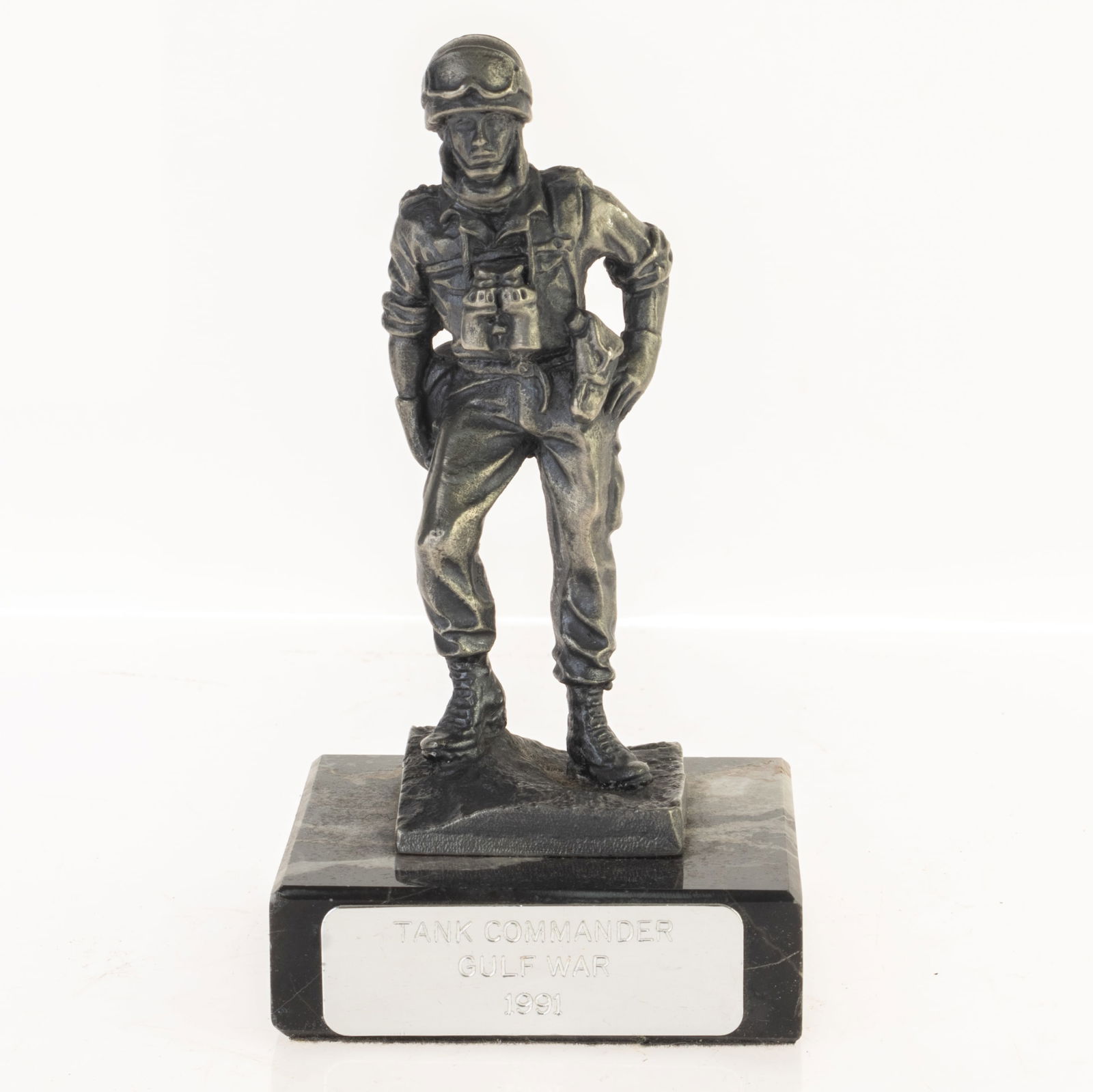 TANK COMMANDER GULF WAR PEWTER SCULPTURE FIGURE (1 of 4)
