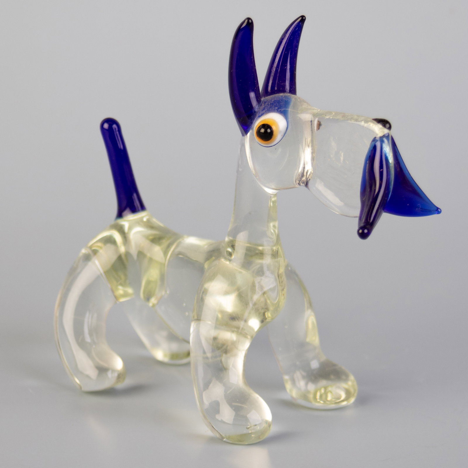 MURANO HAND-BLOWN GLASS DOG SCULPTURE: Kindly examine all photographs provided in this listing or ask for a condition report. All items offered are in generally good, pre-owned condition, unless otherwise specifically described. The item i