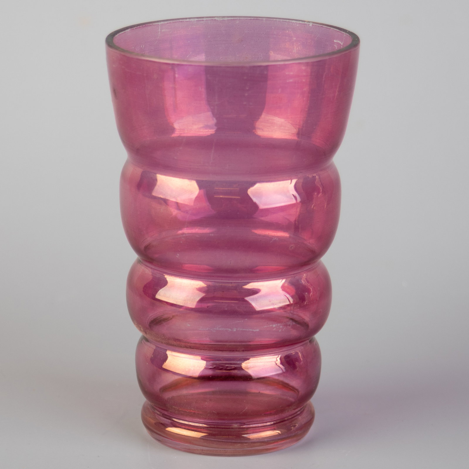 ANTIQUE VICTORIAN RIBBED CRANBERRY GLASS: Kindly examine all photographs provided in this listing or ask for a condition report. All items offered are in generally good, pre-owned condition, unless otherwise specifically described. The item i