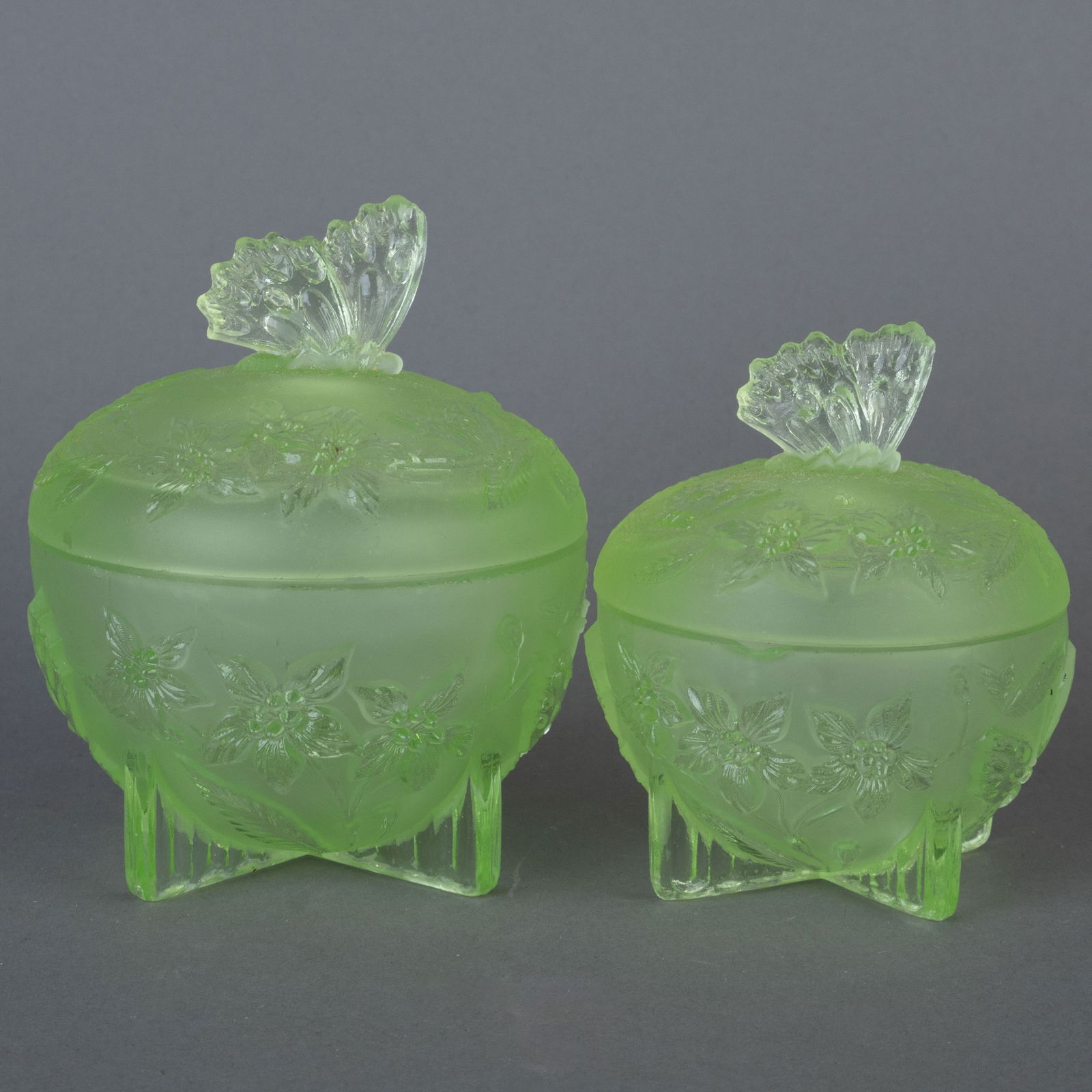 TWO ART NOUVEAU GREEN URANIUM GLASS BUTTERFLIES LIDDED BOXES (1 of 5)