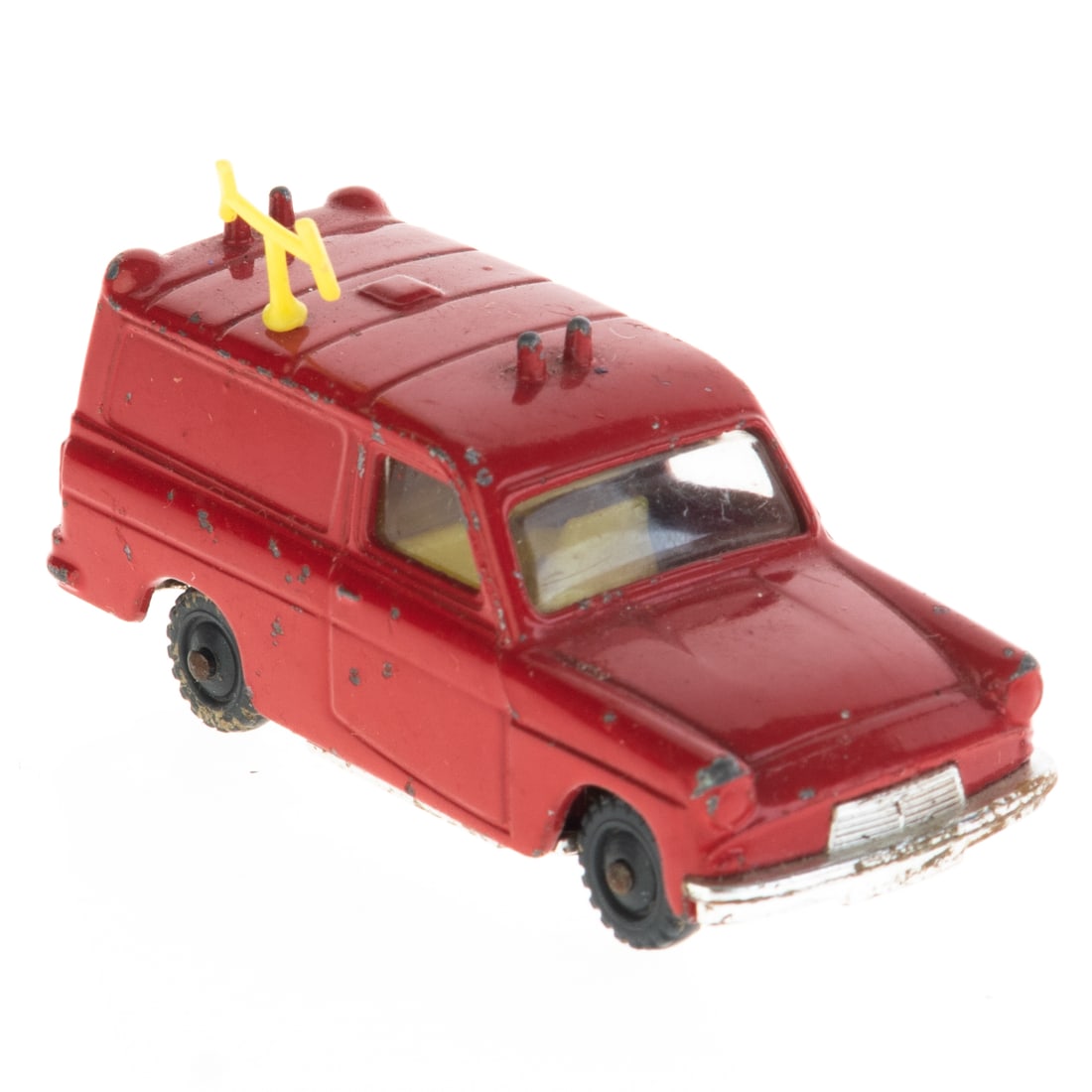2" SCALE DIECAST MODEL HUSKY FORD THAMES VAN (1 of 4)