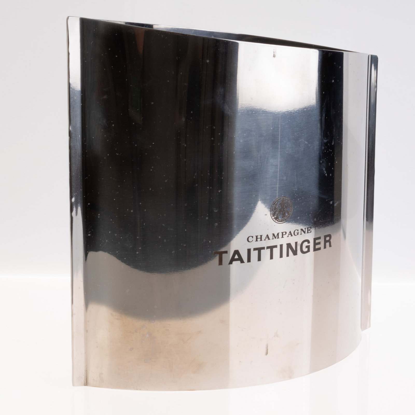 DESIGNER LUXURY CHAMPAGNE ICE COOLER BUCKET: Kindly examine all photographs provided in this listing or ask for a condition report. All items offered are in generally good, pre-owned condition, unless otherwise specifically described. The item i