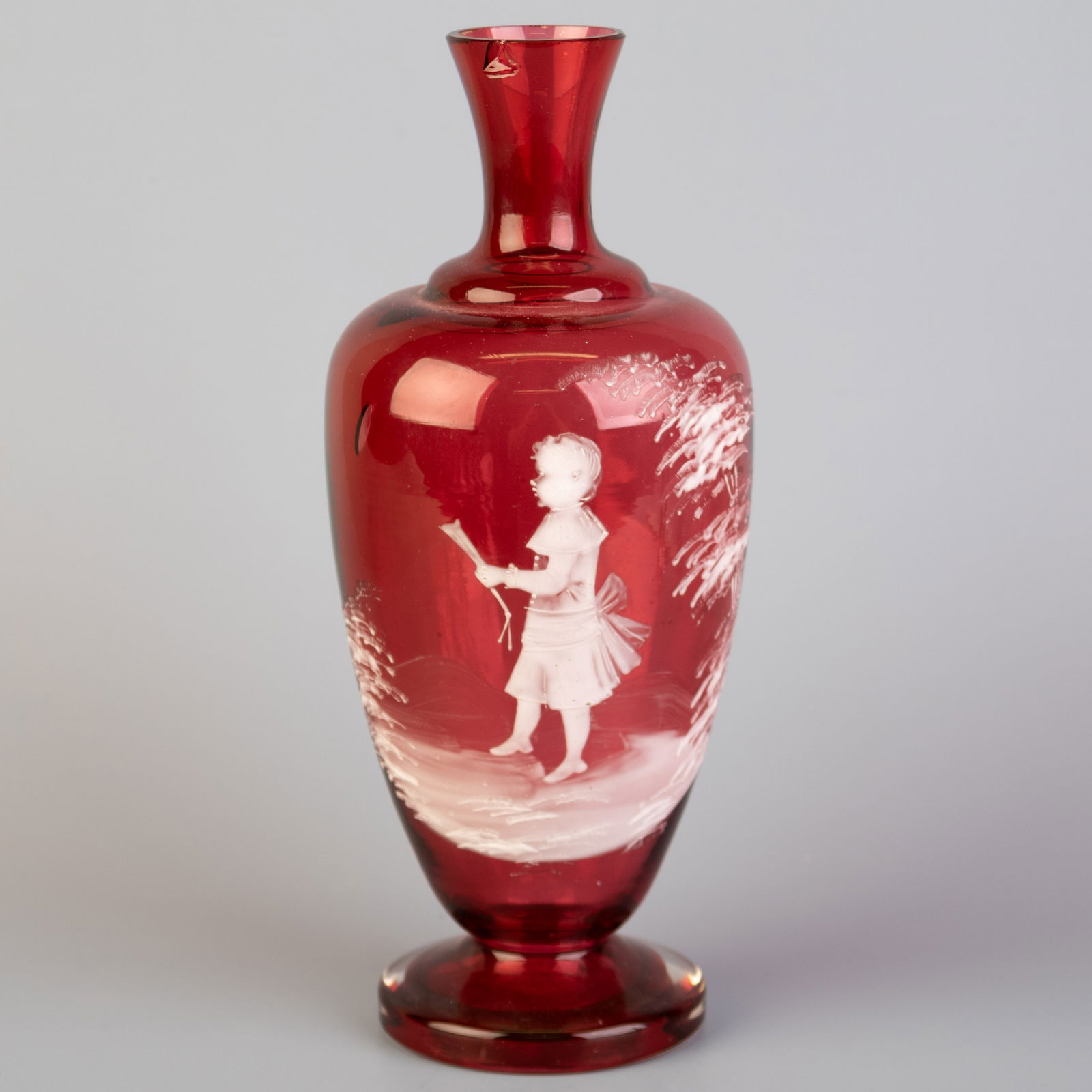 ANTIQUE VICTORIAN MARY GREGORY CRANBERRY GLASS VASE (1 of 3)