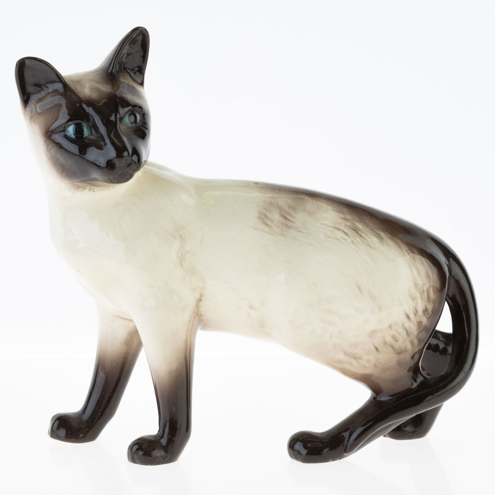 BESWICK VINTAGE POTTERY CERAMIC SIAMESE CAT FIGURE (1 of 3)