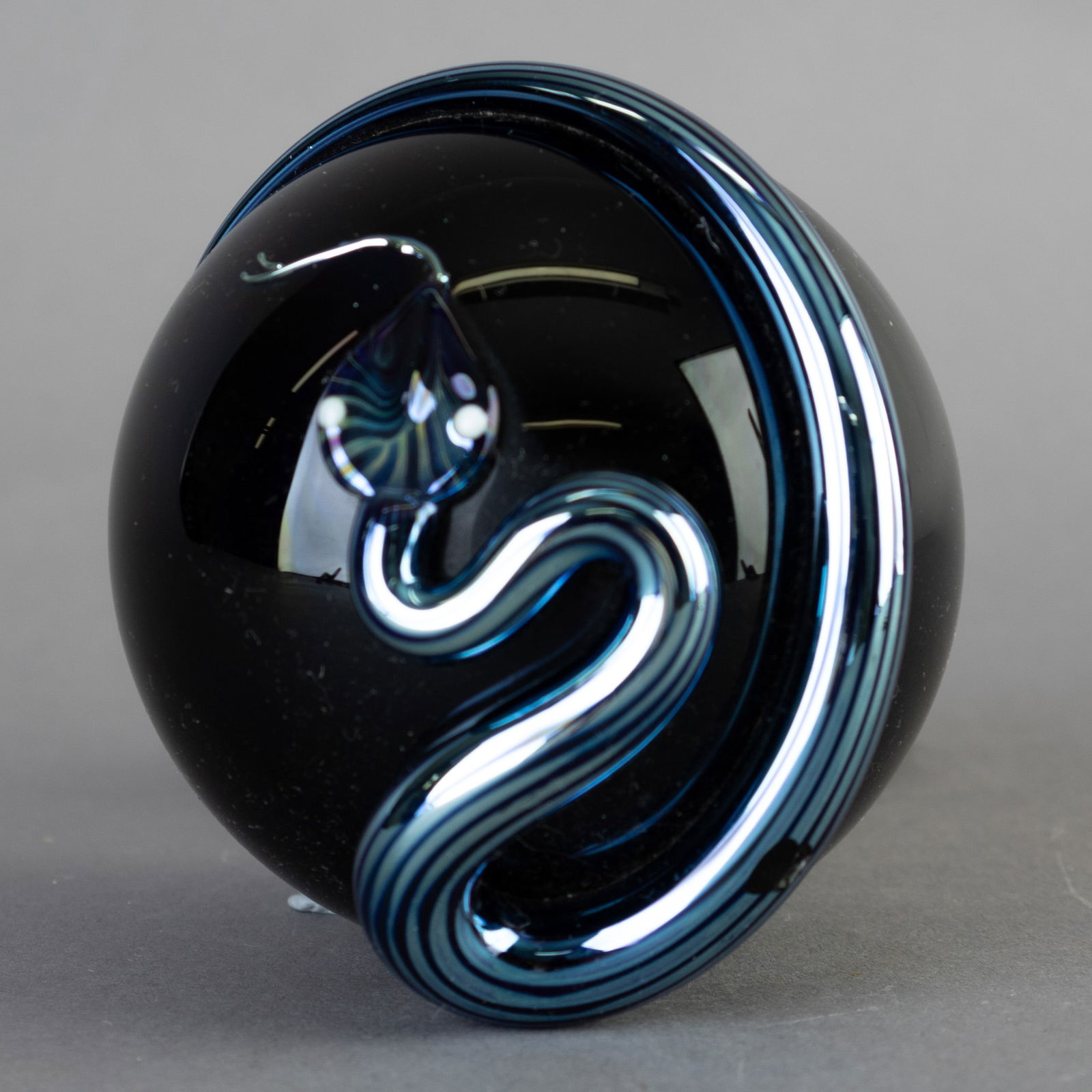STEVEN CORREIA SIGNED STUDIO GLASS COILED SNAKE PAPERWEIGHT (1 of 4)