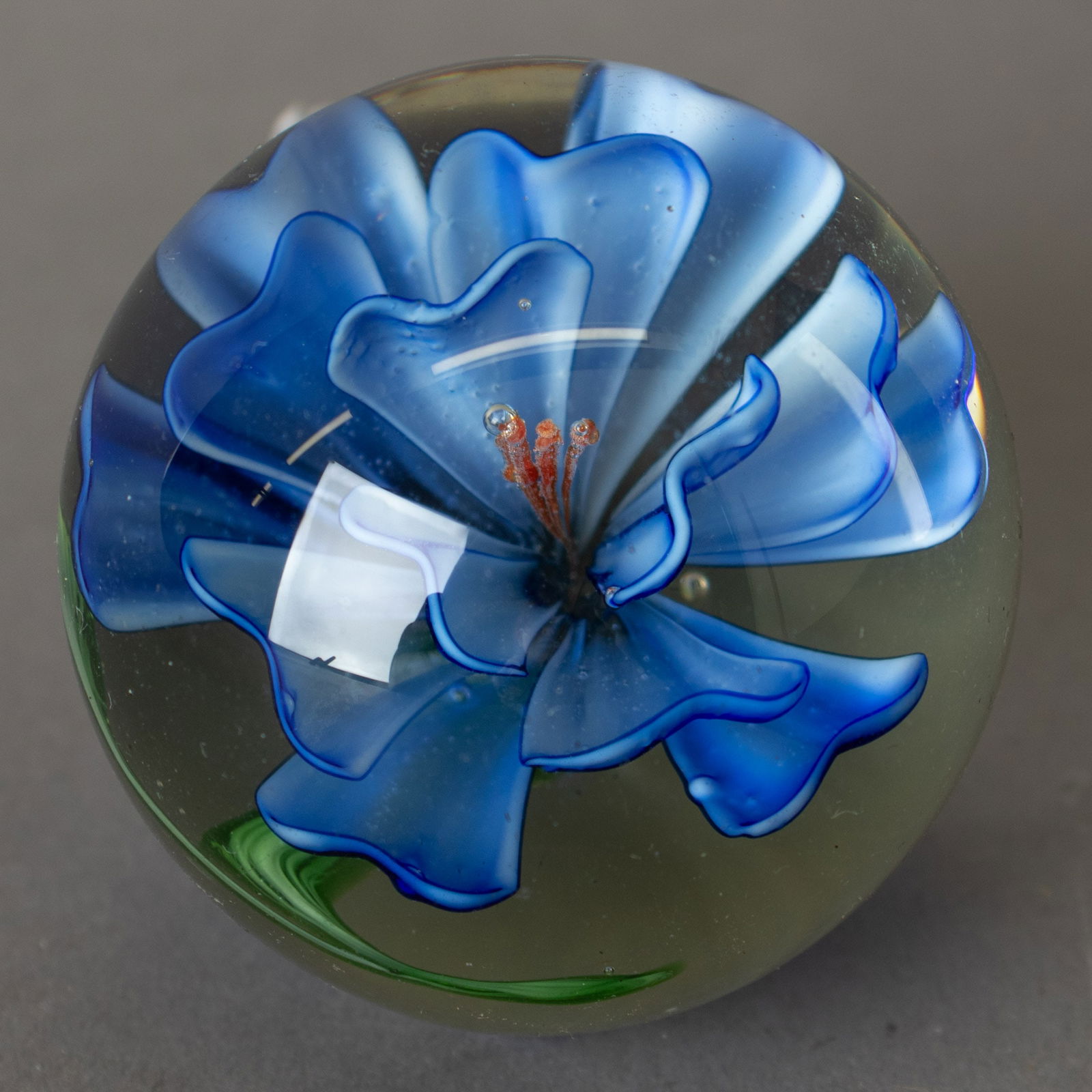 MID CENTURY MURANO VENETIAN HAND BLOWN GLASS PAPERWEIGHT (1 of 3)
