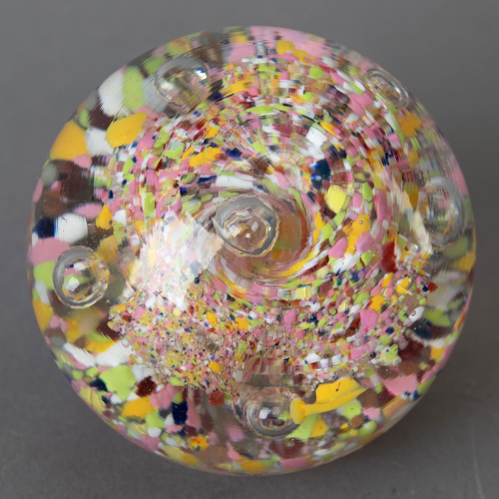 MID CENTURY MURANO VENETIAN HAND BLOWN GLASS PAPERWEIGHT (1 of 4)