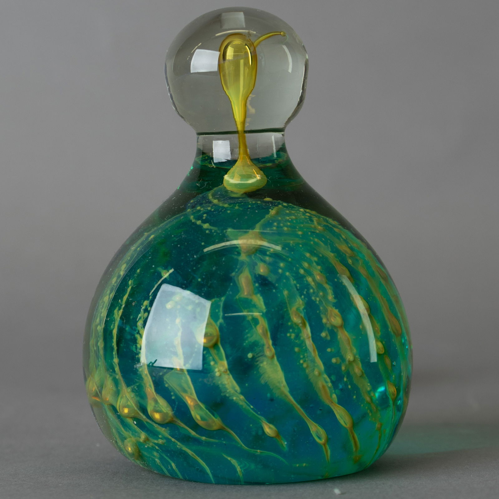 MALTESE GLASS PAPERWEIGHT: Kindly examine all photographs provided in this listing or ask for a condition report. All items offered are in generally good, pre-owned condition, unless otherwise specifically described. The item i