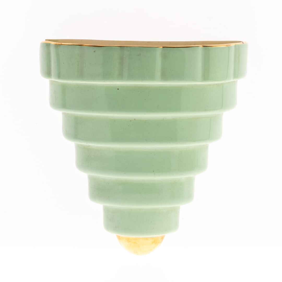 ANTIQUE CROWN DEVON ART DECO PORCELAIN CERAMIC WALL POCKET (1 of 3)