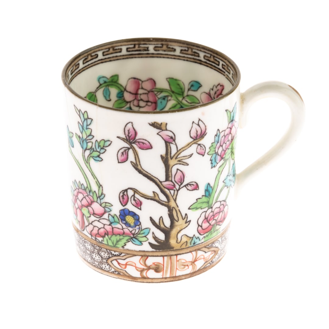 ANTIQUE COALPORT PORCELAIN CHINESE PATTERN CUP: From a collection of Wedgwood and other selected ceramic/porcelain objects. Kindly examine all photographs provided in this listing or ask for a condition report. All items offered are in generally go