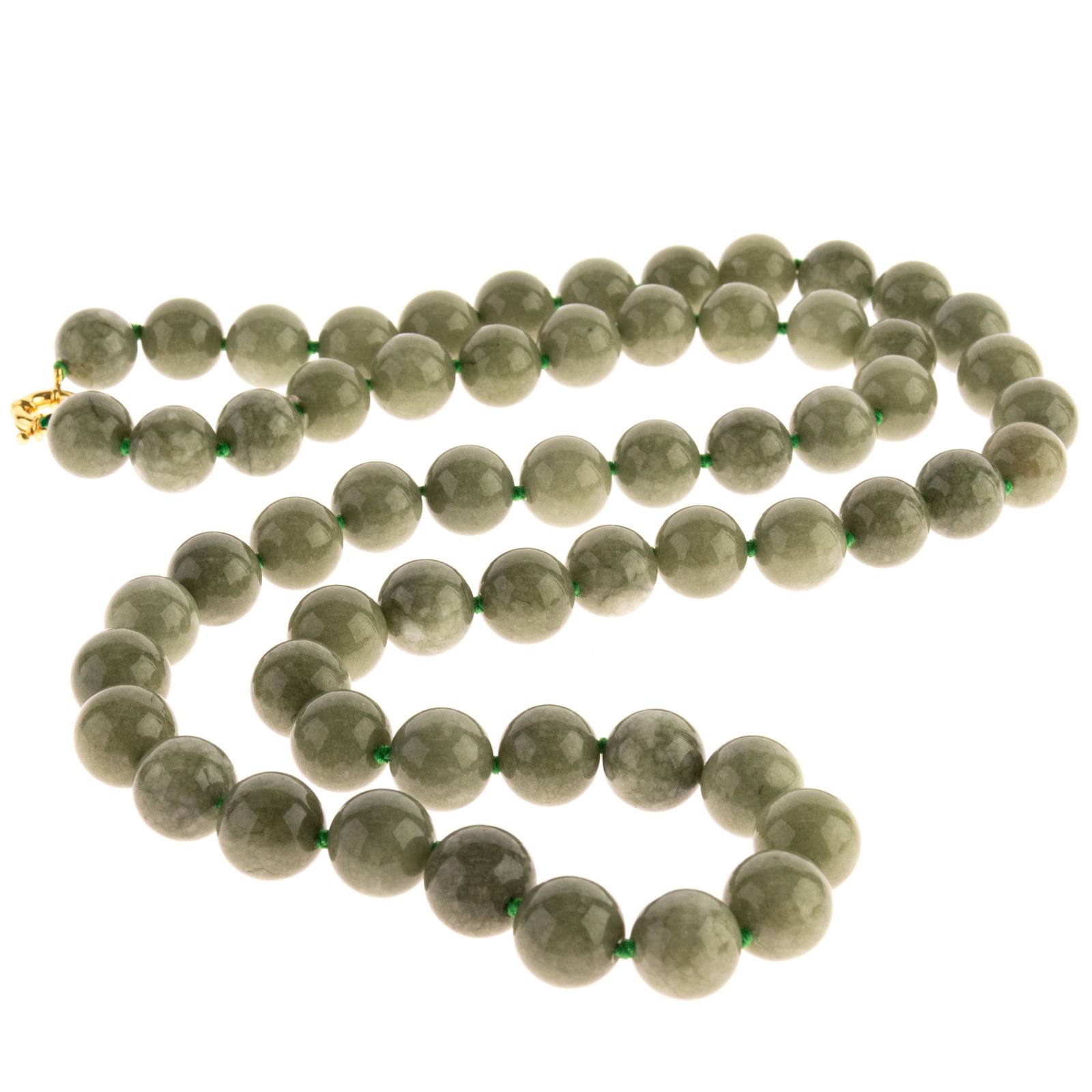 ANTIQUE CHINESE JADE BEAD NECKLACE (1 of 3)