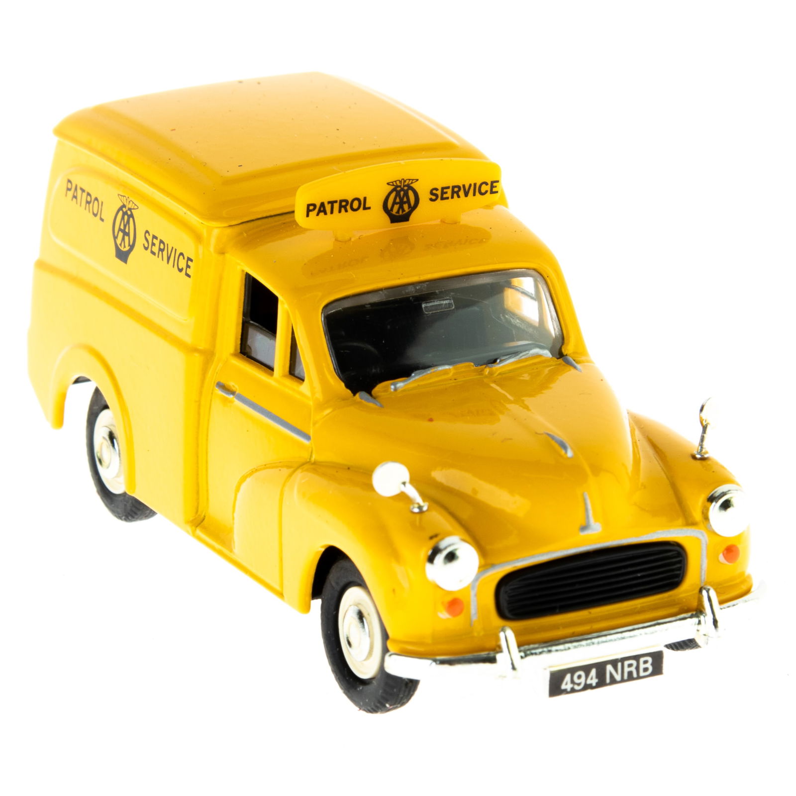 1:43 SCALE DIECAST MODEL VANGUARDS MORRIS VAN (1 of 4)