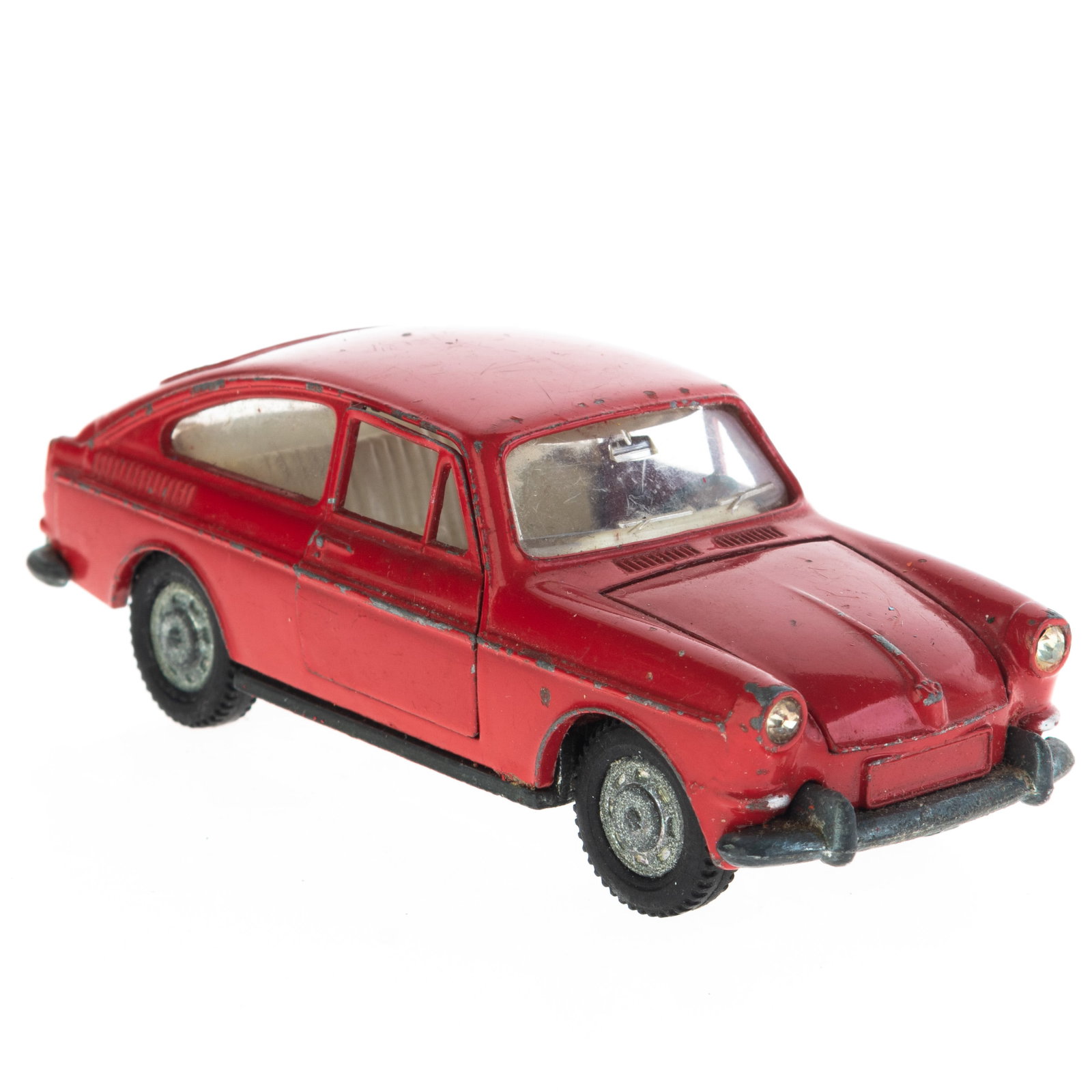 1:43 SCALE DIECAST MODEL DINKY TOYS MECCANO VOLKSWAGEN 1600 TL: From a large collection of vintage die-cast vehicles including rare examples. Kindly examine all photographs provided in this listing or ask for a condition report. All items offered are in generally 