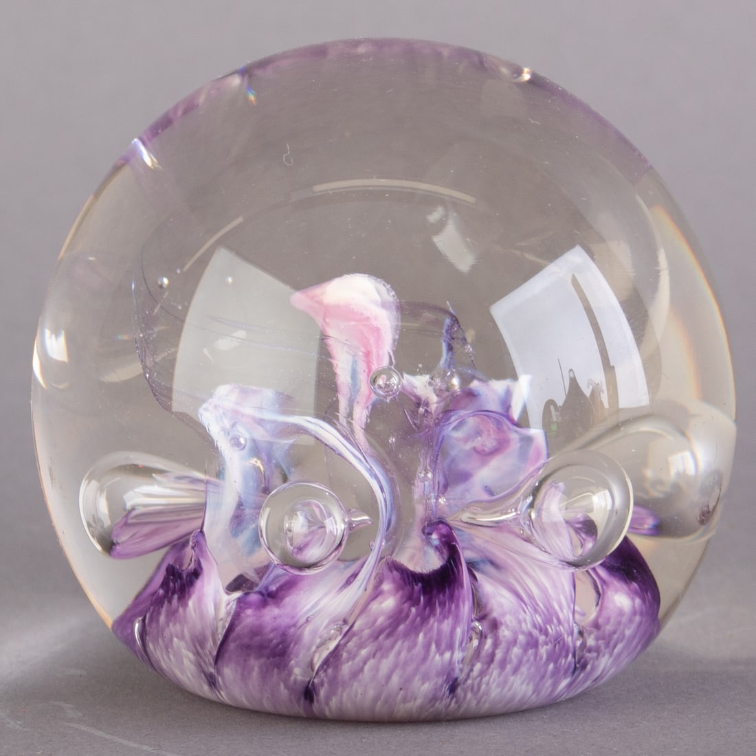 SELKIRK HAND-BLOWN GLASS PAPERWEIGHT (1 of 3)