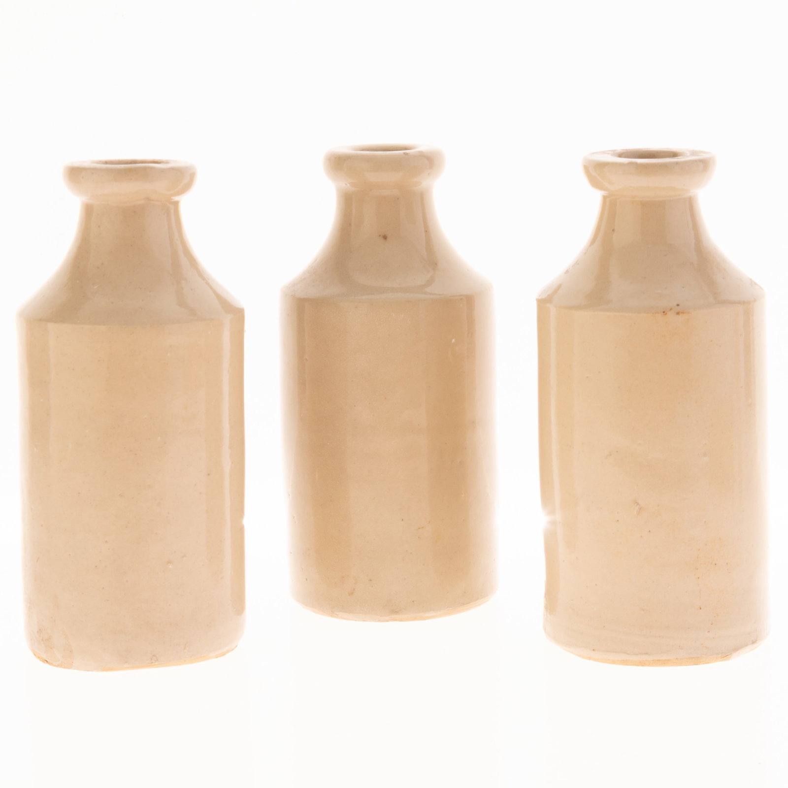 THREE ANTIQUE STONEWARE KITCHEN BOTTLES (1 of 3)