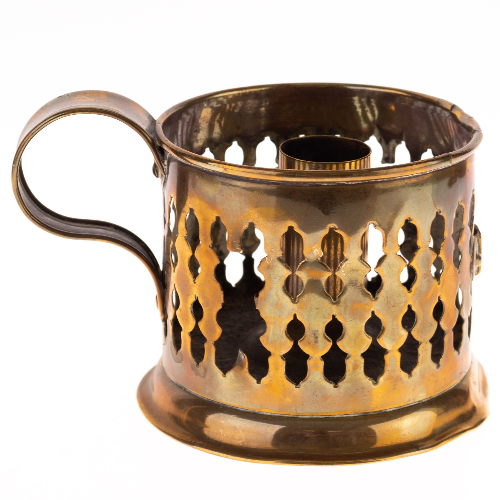 ANTIQUE PIERCED BRASS CHAMBER CANDLE HOLDER 19TH CENTURY: Kindly examine all photographs provided in this listing or ask for a condition report. All items offered are in generally good, pre-owned condition, unless otherwise specifically described. The item i