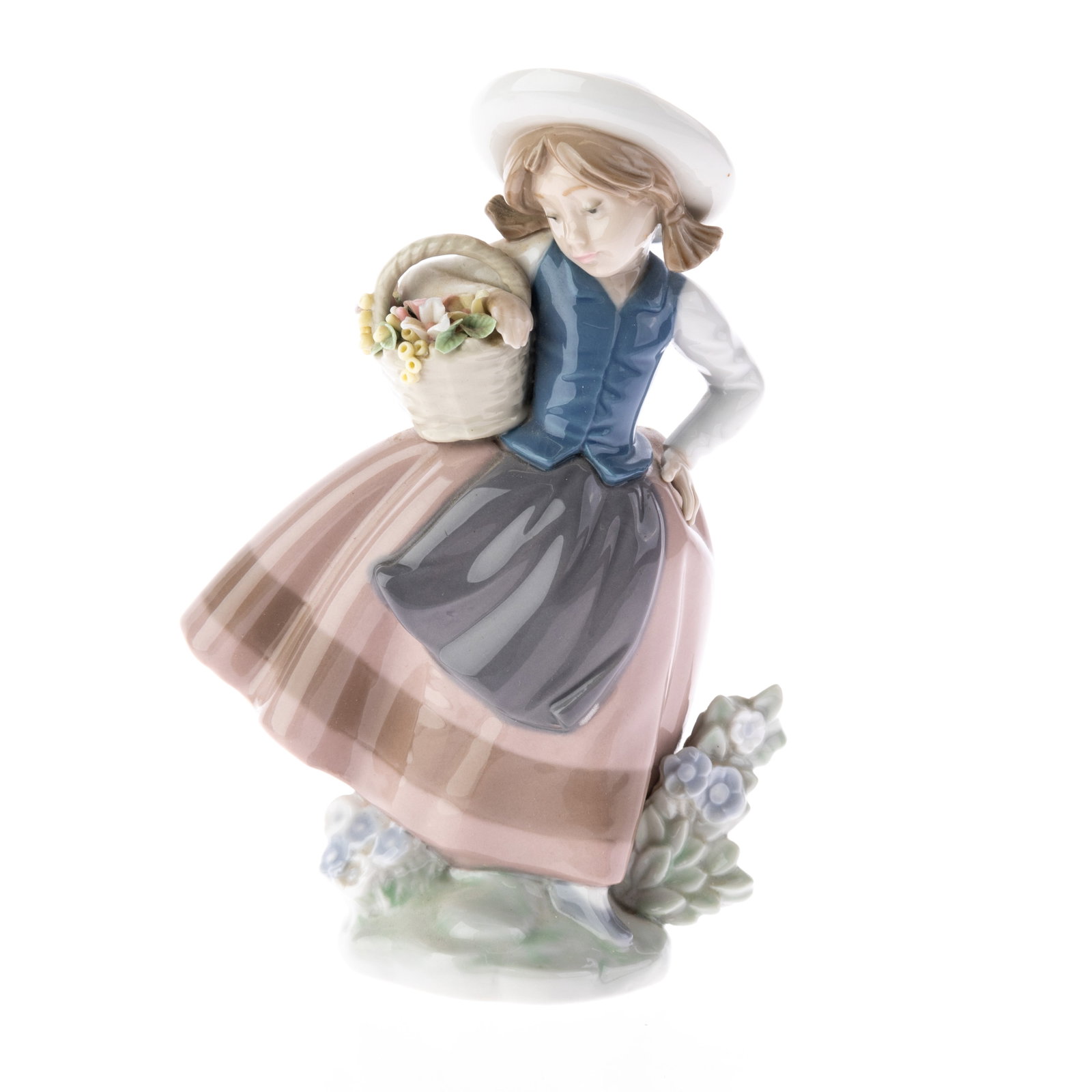 LLADRO PORCELAIN CERAMIC FIGURE: (H) 17CM.From a collection of Wedgwood and other selected ceramic/porcelain objects. Kindly examine all photographs provided in this listing or ask for a condition report. All items offered are in gen