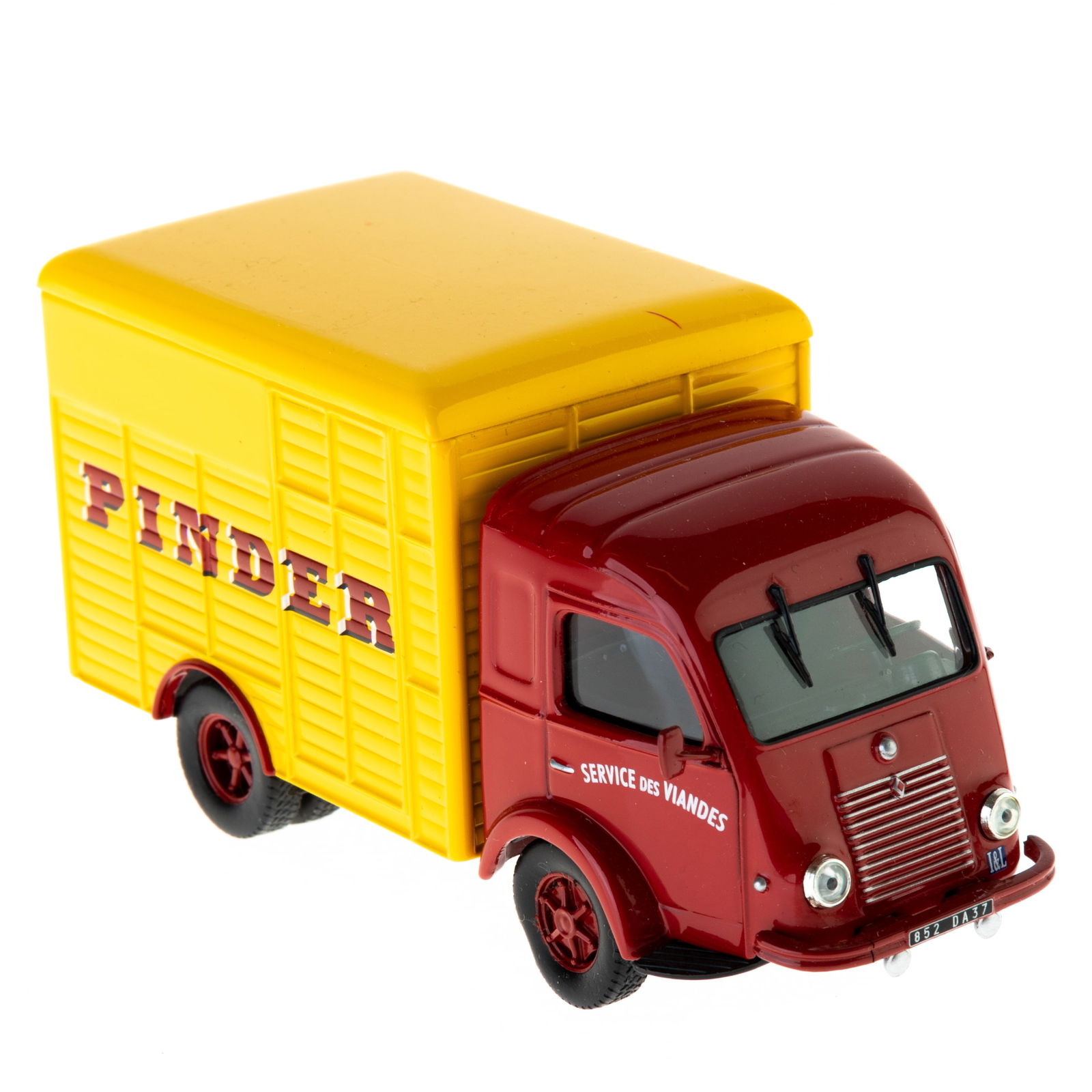 1:43 SCALE DIECAST MODEL PINDER CIRCUS RENAULT LORRY (1 of 4)