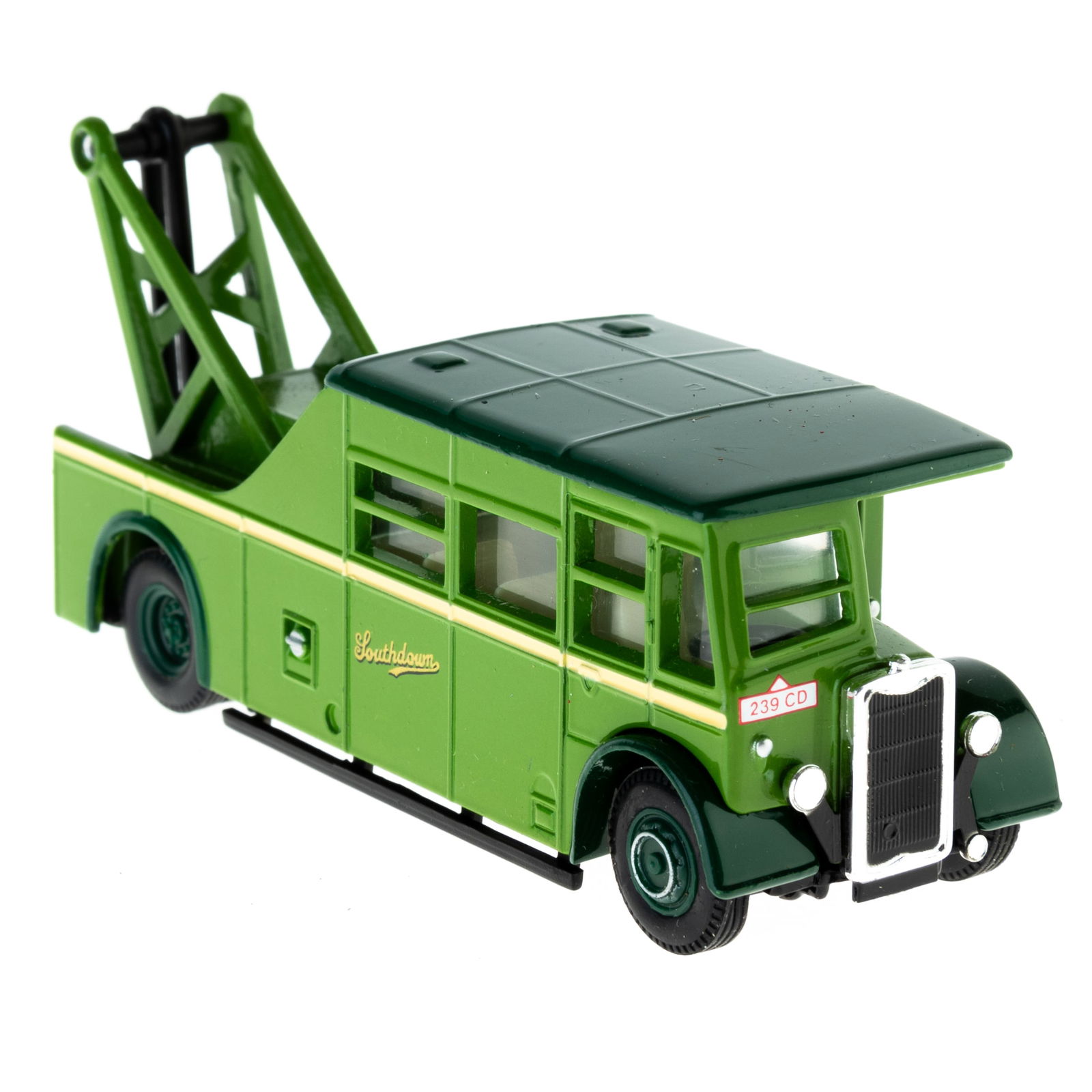 1:76 SCALE DIECAST MODEL CORGI TOW TRUCK: From a large collection of vintage die-cast vehicles including rare examples. Kindly examine all photographs provided in this listing or ask for a condition report. All items offered are in generally