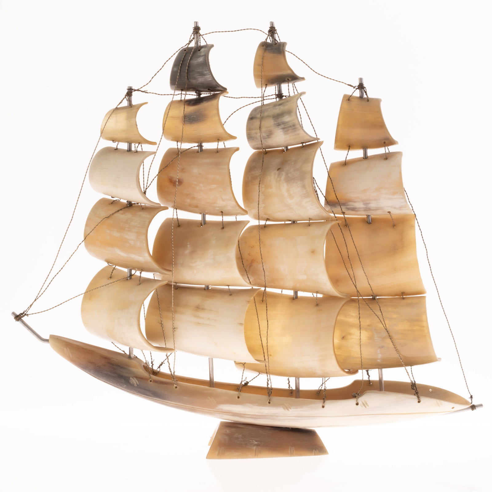 ANTIQUE CARVED HORN NAUTICAL SCHOONER BOAT SHIP: Kindly examine all photographs provided in this listing or ask for a condition report. All items offered are in generally good, pre-owned condition, unless otherwise specifically described. The item i