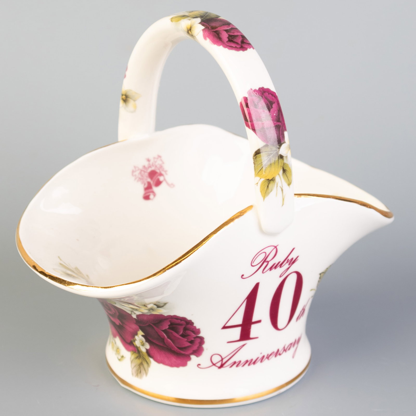 FINE PORCELAIN ROSES SUGAR BOWL: Kindly examine all photographs provided in this listing or ask for a condition report. All items offered are in generally good, pre-owned condition, unless otherwise specifically described. The item i