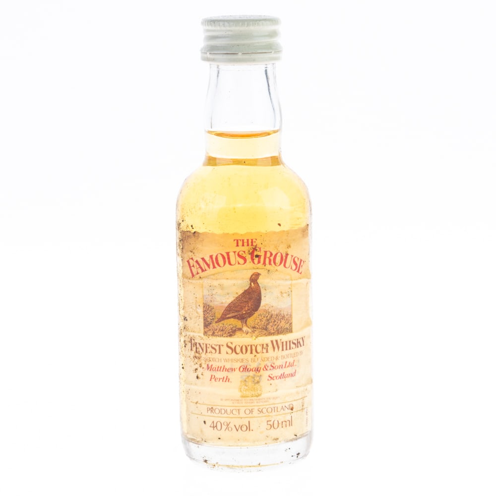 VINTAGE UNOPENED FAMOUS GROUSE SCOTCH WHISKY LIQUEUR BOTTLE: Kindly examine all photographs provided in this listing or ask for a condition report. All items offered are in generally good, pre-owned condition, unless otherwise specifically described, sold as se